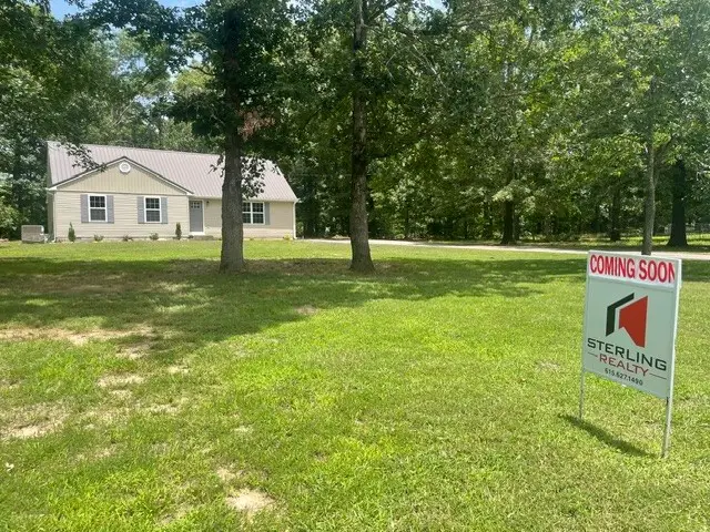 9098 Redbud Ln, Nunnelly, TN 37137 - #1