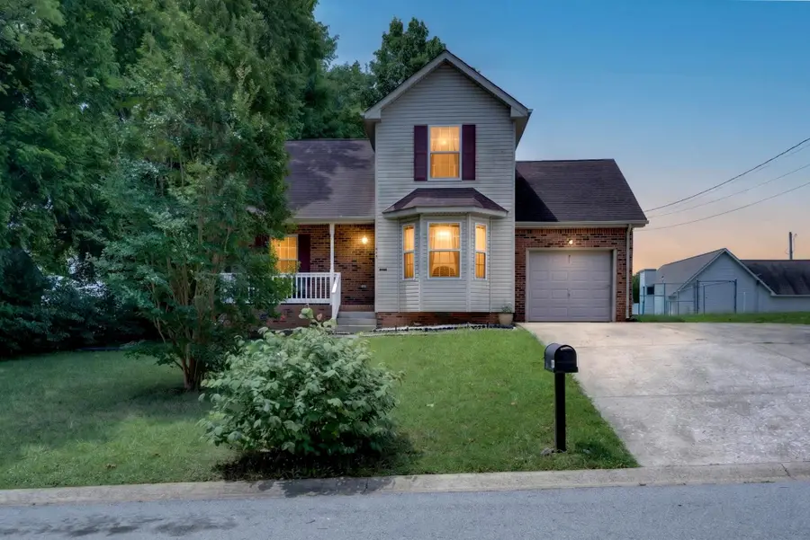 1096 Gunpoint Dr, Clarksville, TN 37042 - #2
