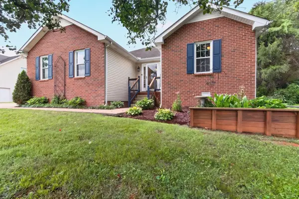 3125 Kerrybrook Dr, Murfreesboro, TN 37129