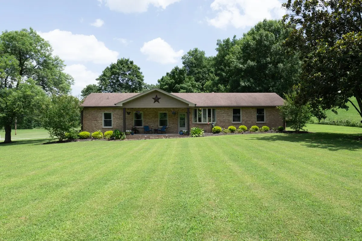 830 New Shackle Island Rd, Hendersonville, TN 37075 - #1