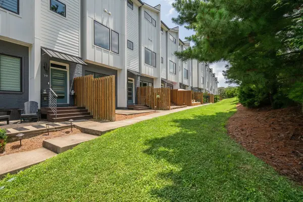 239 White Bridge Pike #18, Nashville, TN 37209