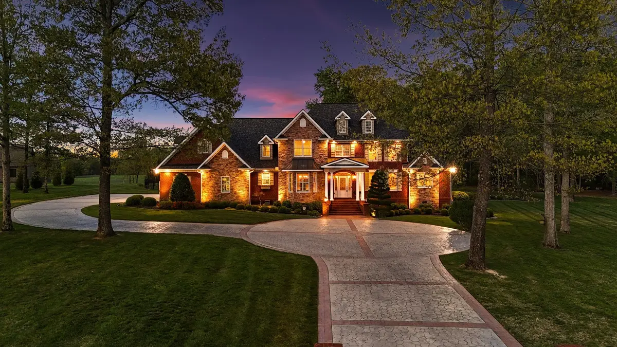 446 Waterford Dr, Manchester, TN 37355 - #1