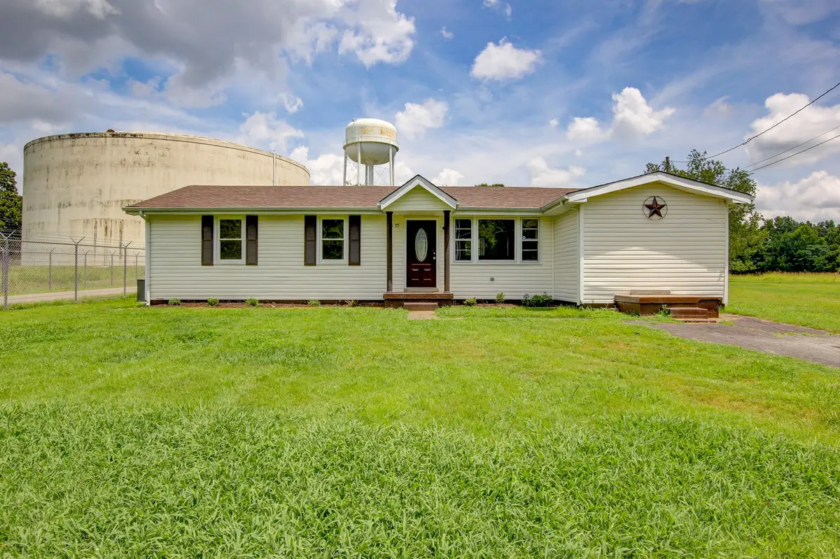 1375 Moss Rd, Clarksville, TN 37043 - #1