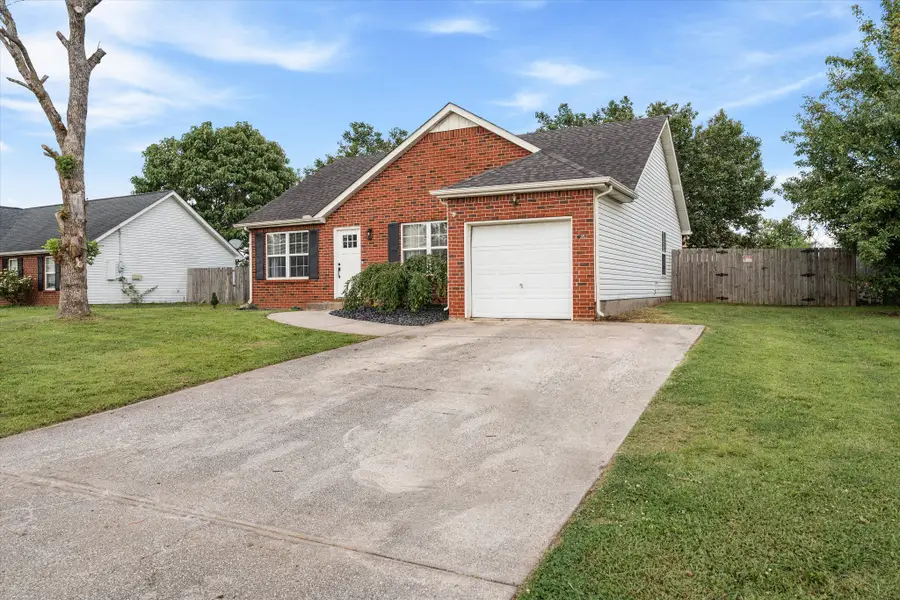 416 Barking Dr, Smyrna, TN 37167 - #3