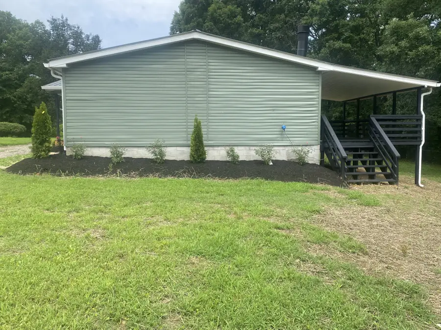 6420 Cochran Ln, Lyles, TN 37098 - #2