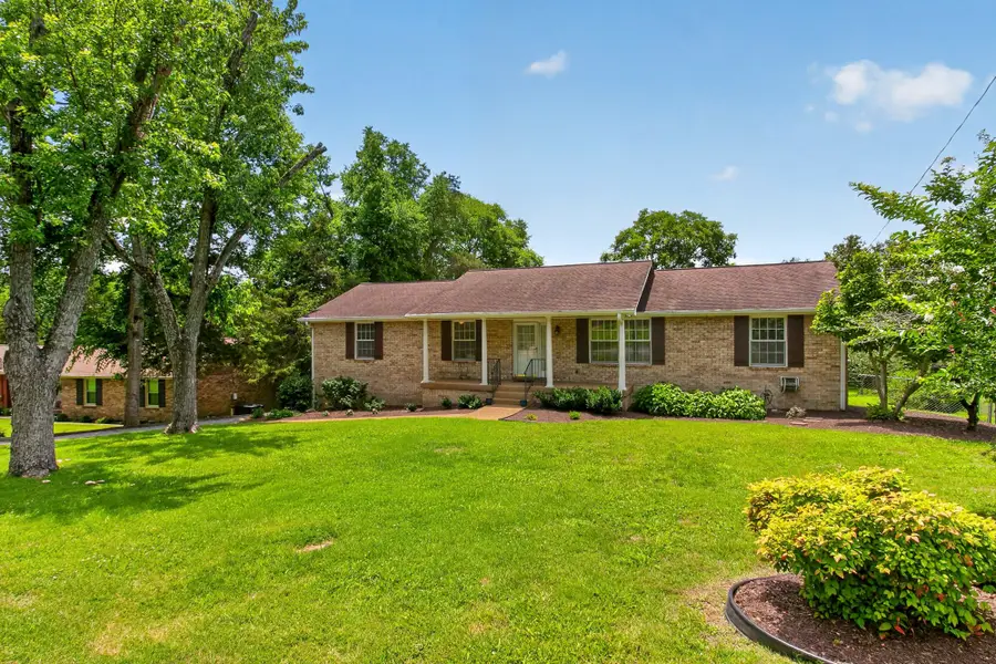 102 Cedar Springs Trl, Hendersonville, TN 37075 - #3