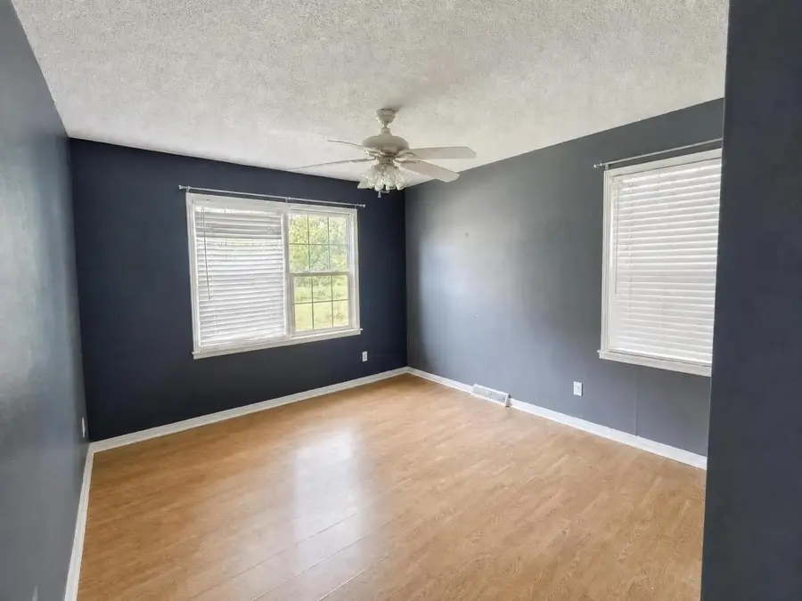 655 E End Dr, Savannah, TN 38372 - #3