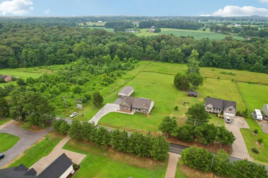 1036 Hayshed Rd, Dickson, TN 37055 - #2