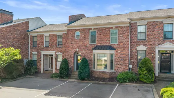 2036 Graybar Ln, Nashville, TN 37215