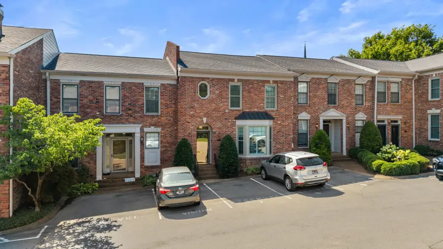 2036 Graybar Ln, Nashville, TN 37215 - #3