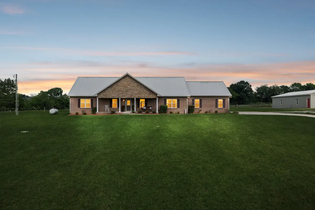 883 Centerville Rd, Lebanon, TN 37087 - #1