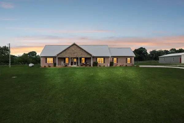 883 Centerville Rd, Lebanon, TN 37087