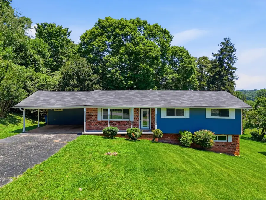 15 Holiday Lane, Chattanooga, TN 37415 - #2