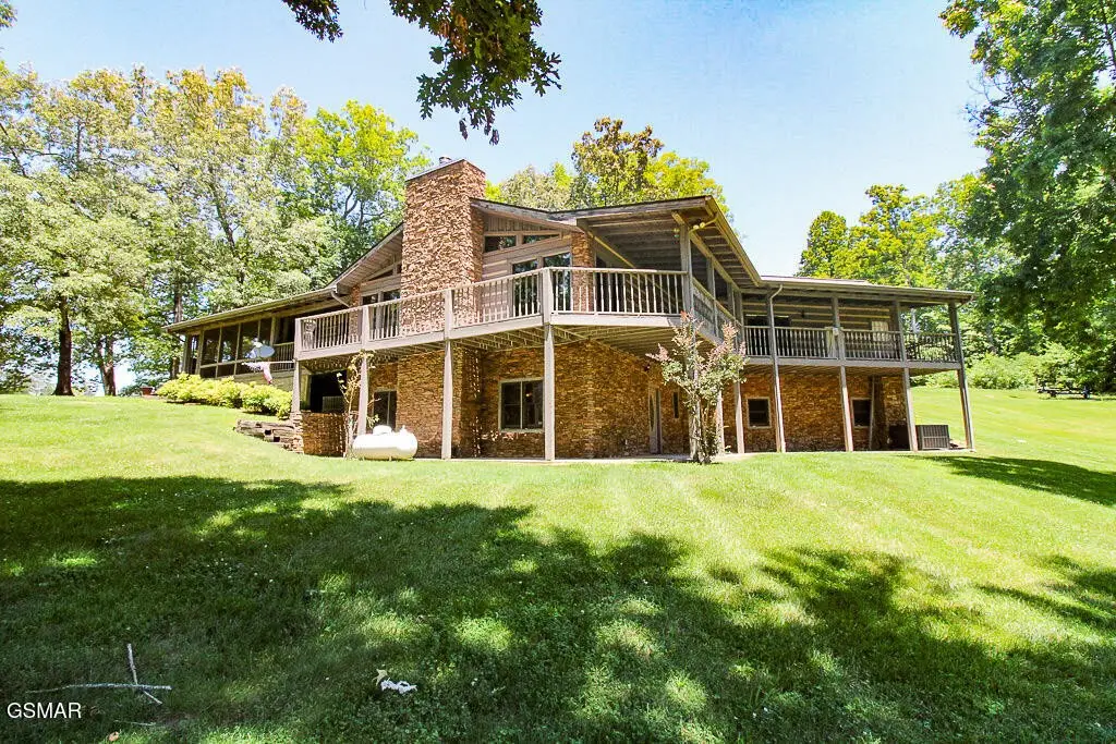 902 Lake View Road, Sevierville, TN 37876 - #1