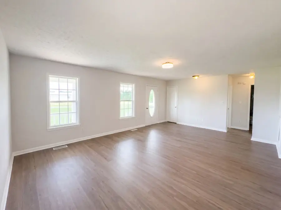 1040 Dodd Dr, Savannah, TN 38372 - #3