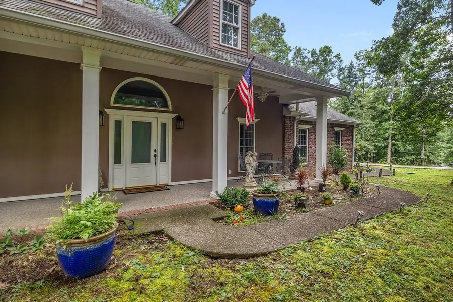 1019 Morningside Dr, Kingston Springs, TN 37082 - #2