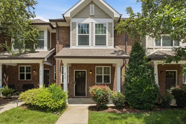 816 Hillview Hts, Nashville, TN 37204
