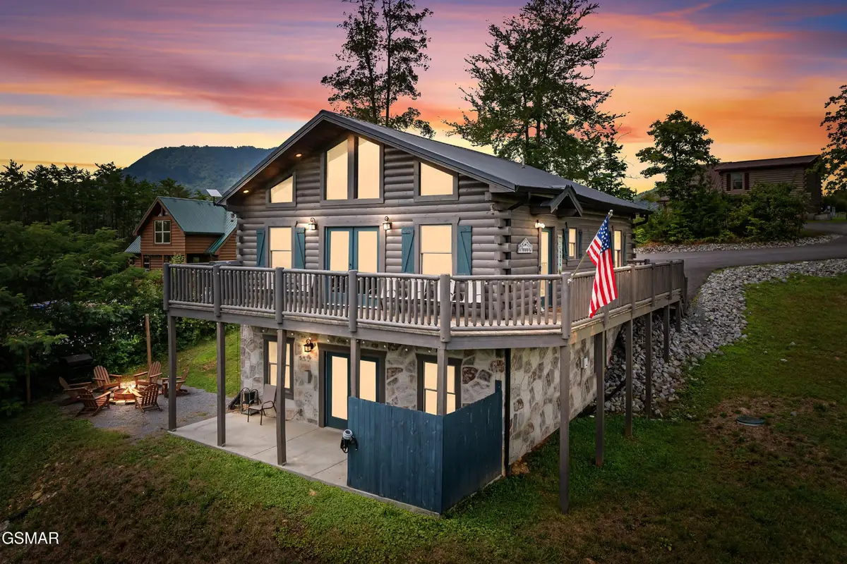 705 Rondayview Lane, Sevierville, TN 37876 - #1