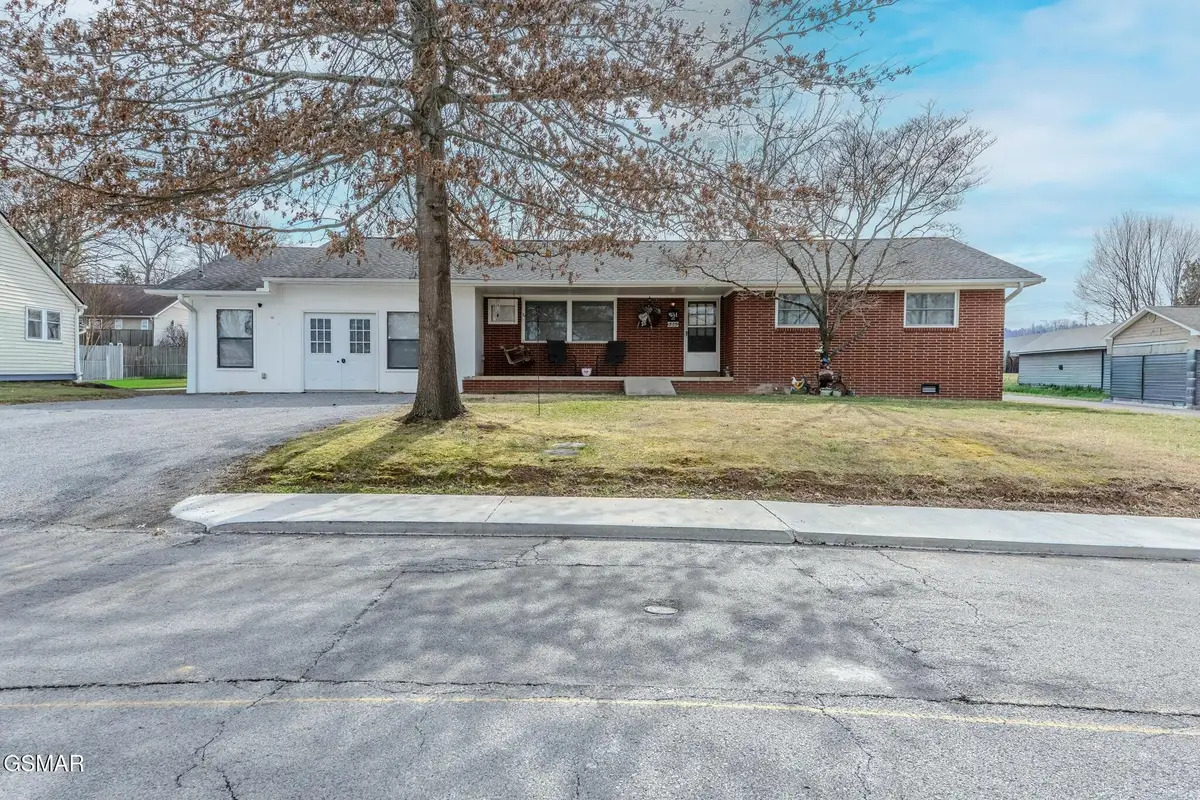 215 Valley Drive, Pigeon Forge, TN 37863 - #1