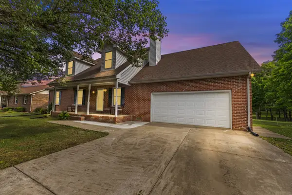 3950 Country Park Ln, Murfreesboro, TN 37128