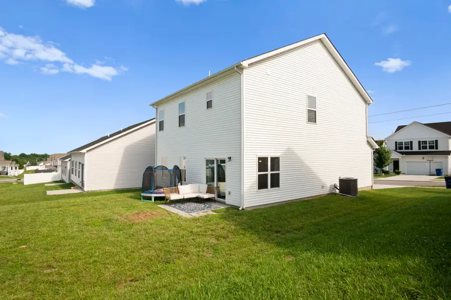 206 Triple Crown Ct, Shelbyville, TN 37160 - #3