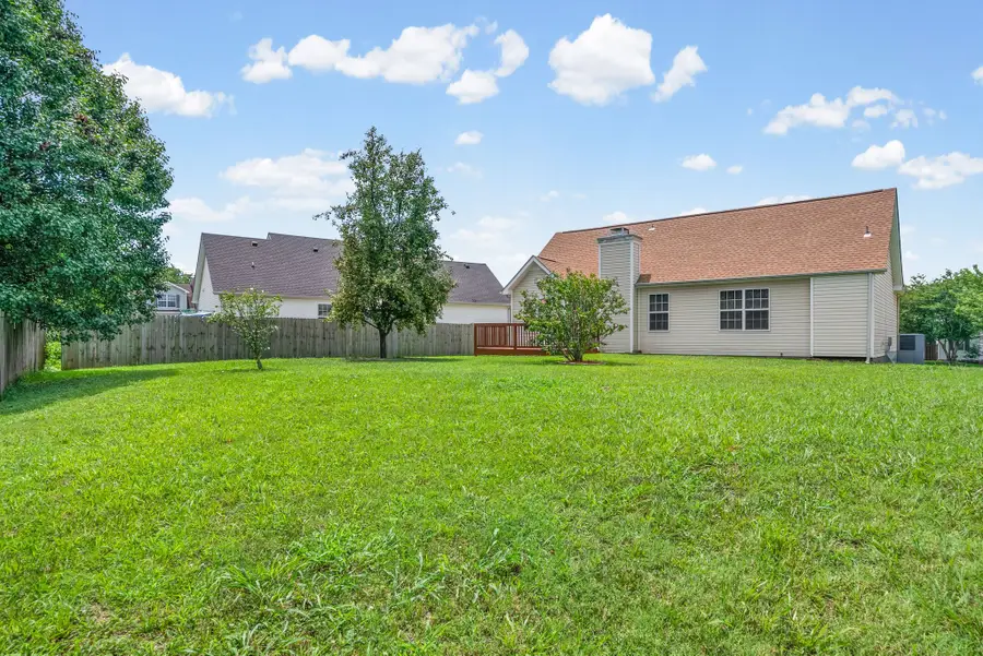 3827 Man O War Blvd, Clarksville, TN 37042 - #2
