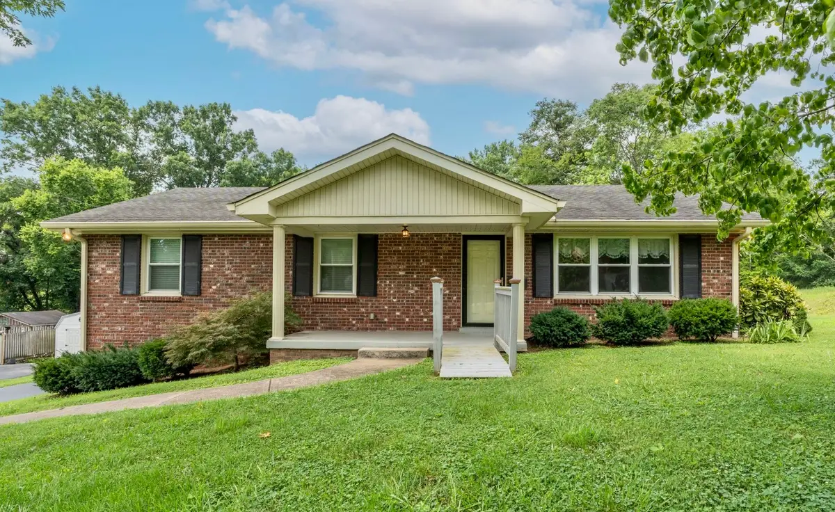 506 Mathes Ct, Goodlettsville, TN 37072 - #1