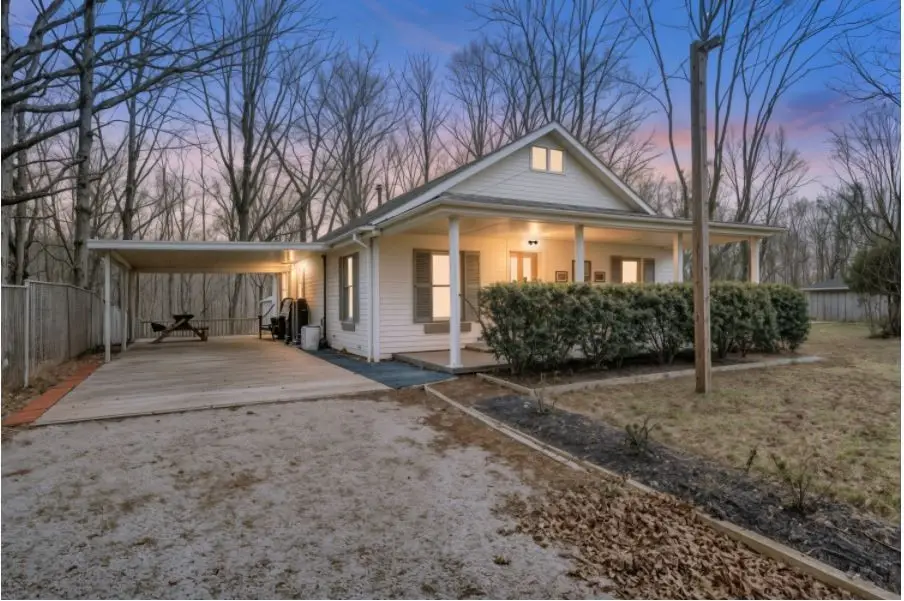 408 Spring St, Monteagle, TN 37356 - #1