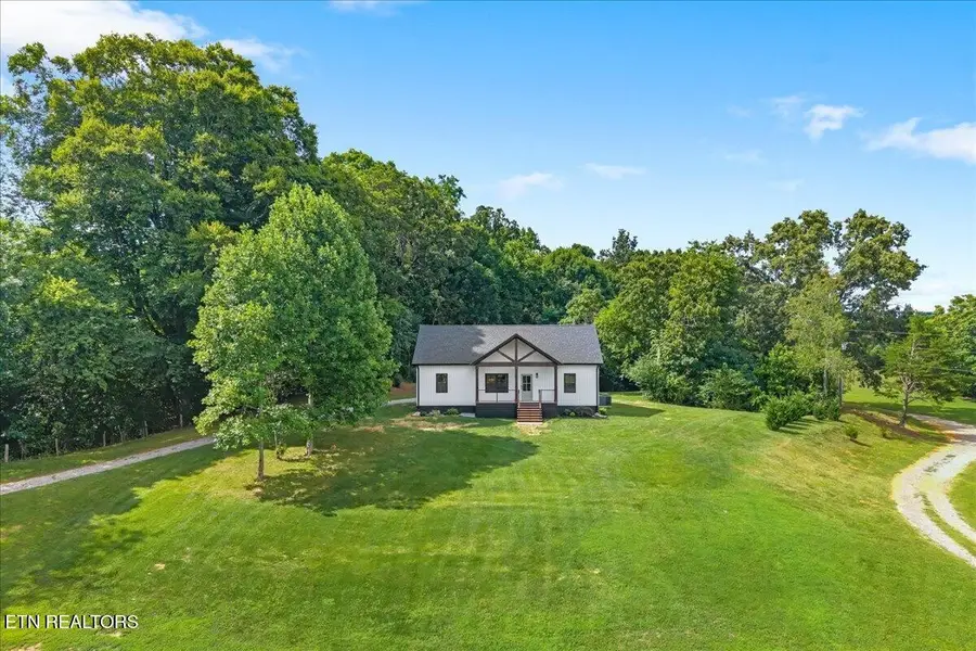 225 Summit Rd, Madisonville, TN 37354 - #2