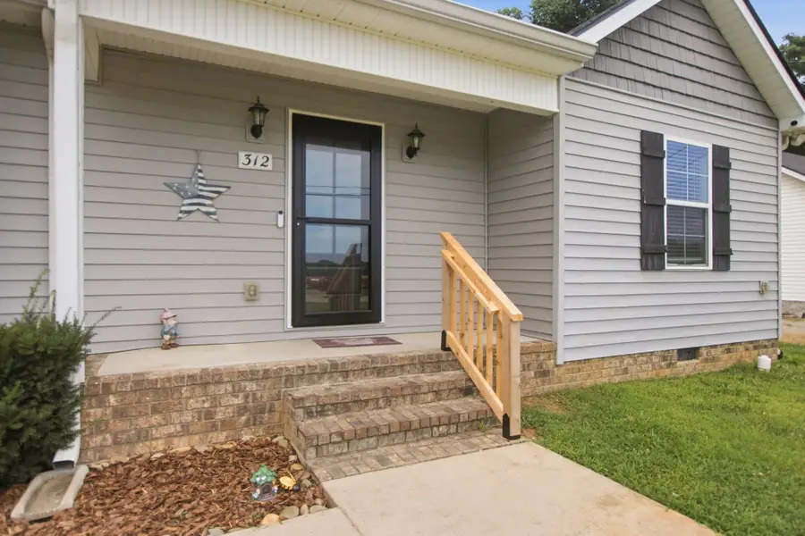 312 Spring Creek St, Chapel Hill, TN 37034 - #2
