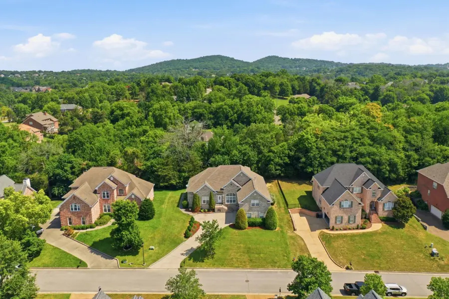 614 Firefox Dr, Brentwood, TN 37027 - #2