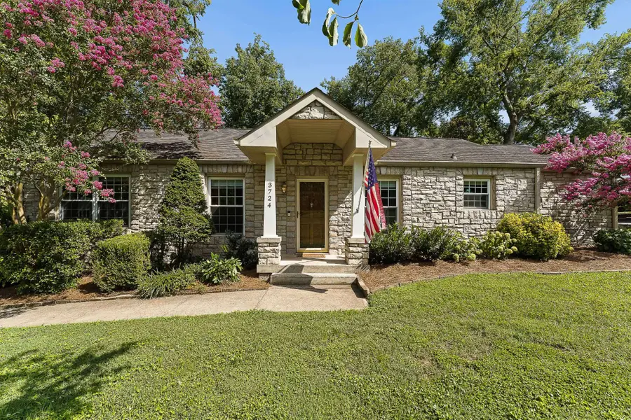 3724 Woodmont Ln, Nashville, TN 37215 - #2