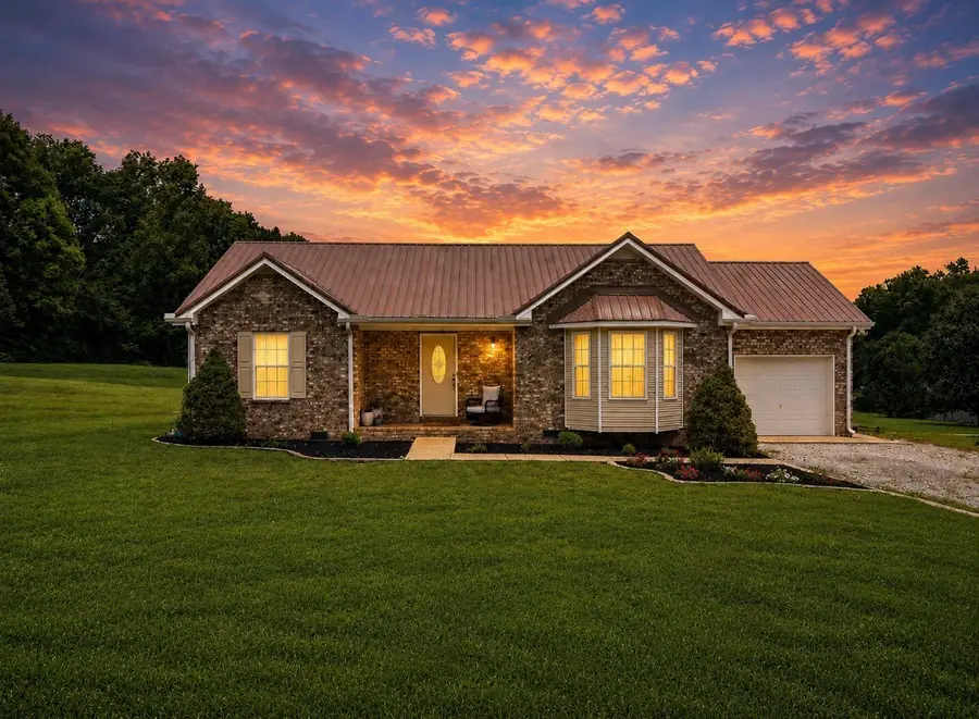 1013 S Tidwell Rd, Bon Aqua, TN 37025 - #2