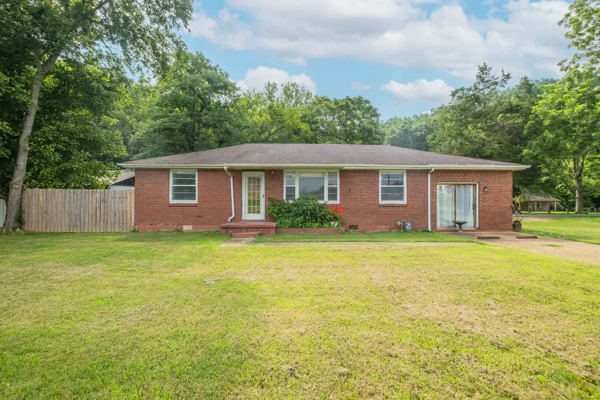 1329 Louisville Hwy, Goodlettsville, TN 37072 - #1