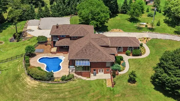 424 Hewgleys Road, South Pittsburg, TN 37380 - #1