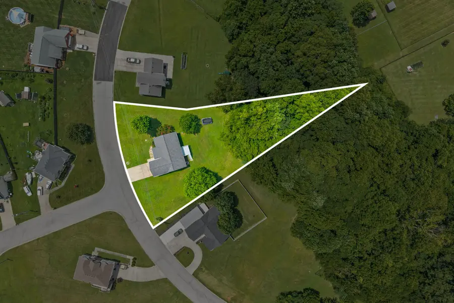 433 Todd Phillips Trl, Clarksville, TN 37042 - #2