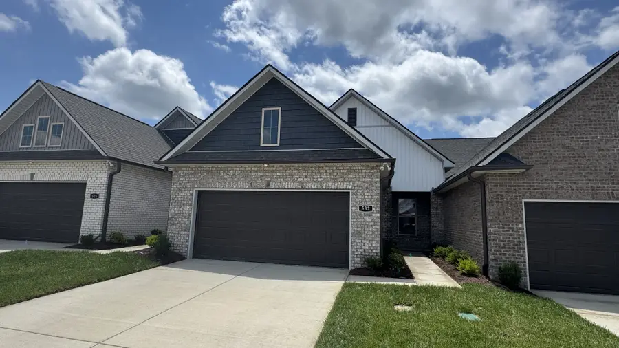 532 W Foxrun, Springfield, TN 37172 - #2