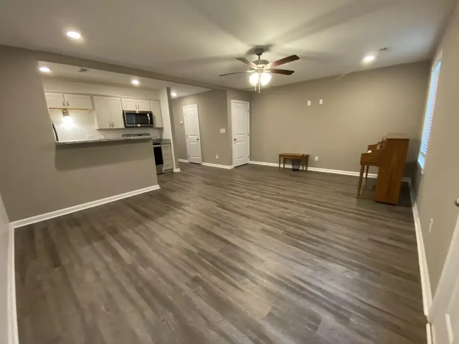 135 Country Ln #702, Clarksville, TN 37043 - #3