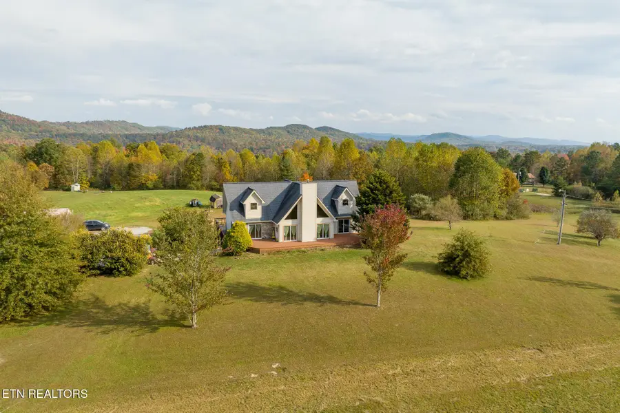 3767 Phillips Flats Rd, Oneida, TN 37841 - #2