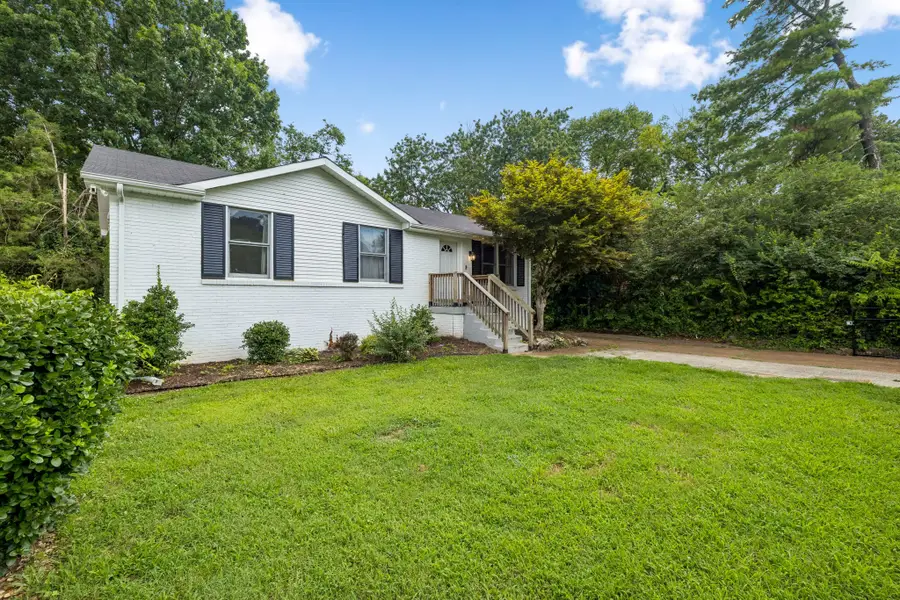 3117 Greggwood Dr, Nashville, TN 37207 - #2
