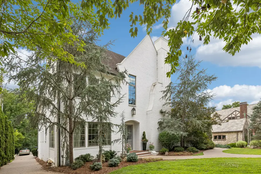 3719 Woodmont Blvd, Nashville, TN 37215 - #2