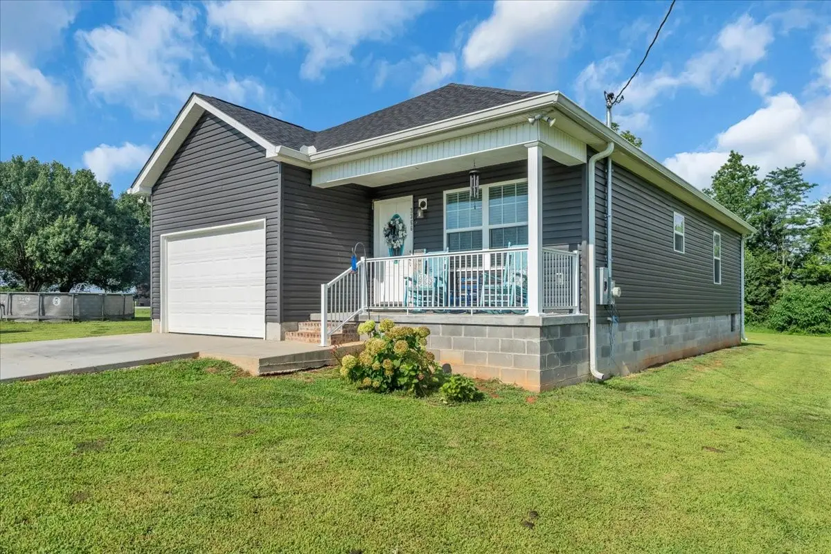 3366 Oak Grove Rd, Decherd, TN 37324 - #1
