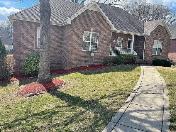 107 W Braxton Ln W, Hendersonville, TN 37075
