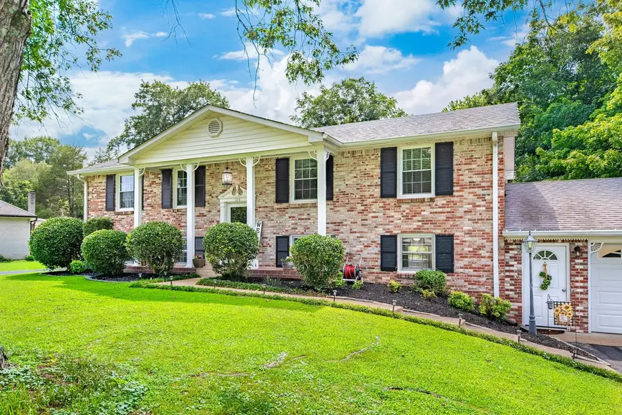 104 Hemingway Dr, Columbia, TN 38401 - #3