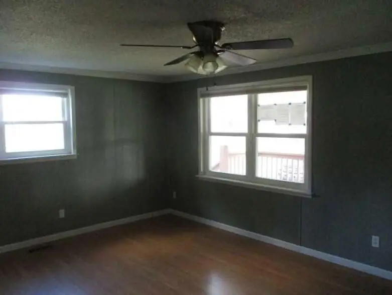 916 Monroe Circle, Madisonville, TN 37354 - #2