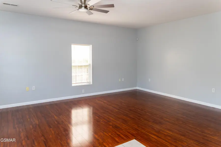 524 Allensville Road #APT 11, Sevierville, TN 37876 - #3