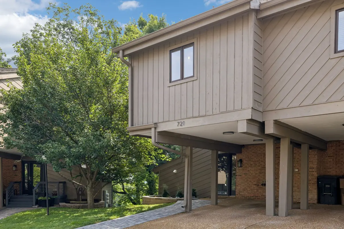 721 Harpeth Trace Dr, Nashville, TN 37221 - #1
