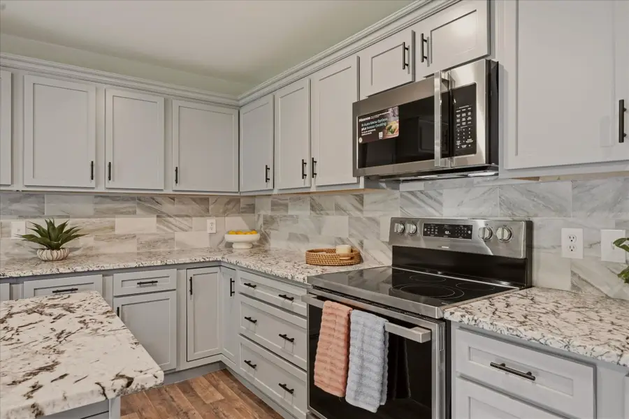 5009 Bonnameade Dr, Hermitage, TN 37076 - #2