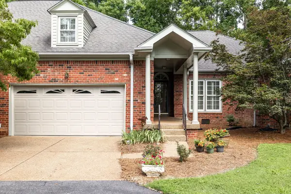 104 Braxton Hill Ct, Nashville, TN 37204