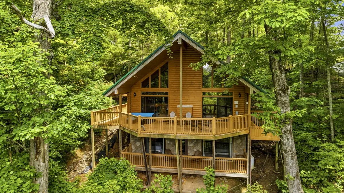 820 Pinnacle Vista Rd, Gatlinburg, TN 37738 - #1